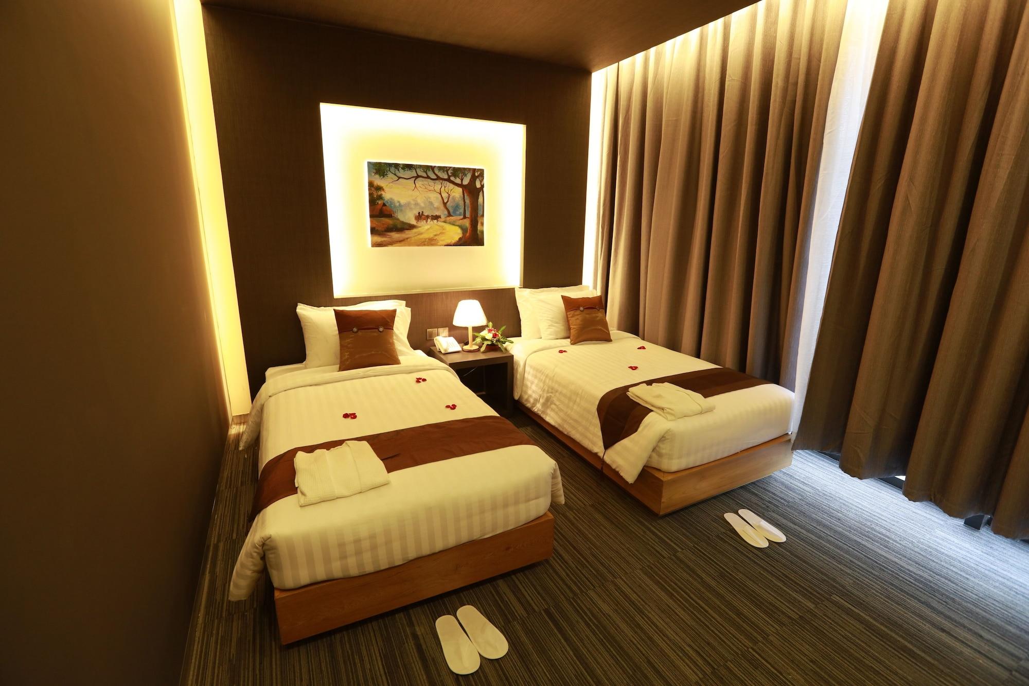 Tryp By Wyndham Yangon Hotel Exterior foto