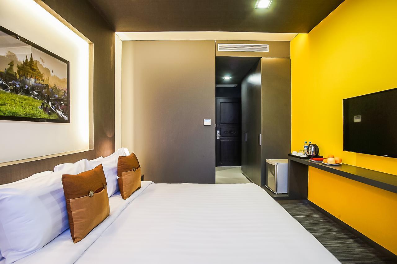 Tryp By Wyndham Yangon Hotel Exterior foto